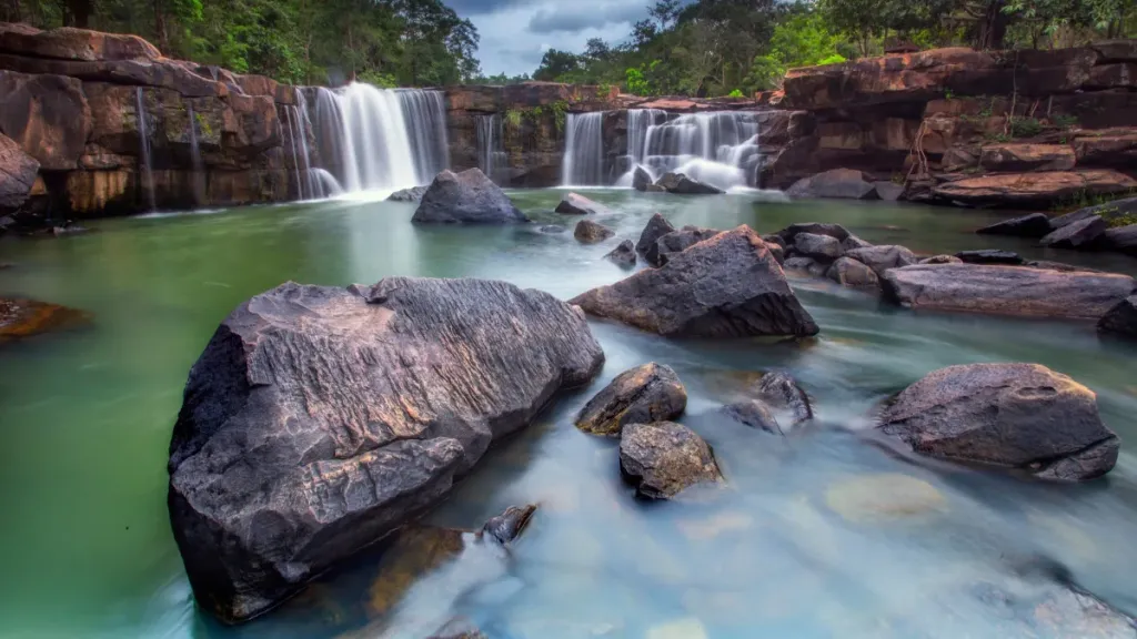 Cascade-Waterval-Waterfall-Tad-Ton-Chaiyaphum.webp