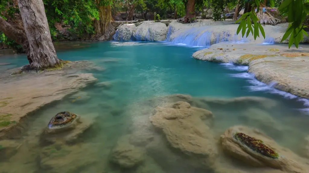 Cascade-Waterval-Waterfall-Wang-Kan-Lueang-Lopburi